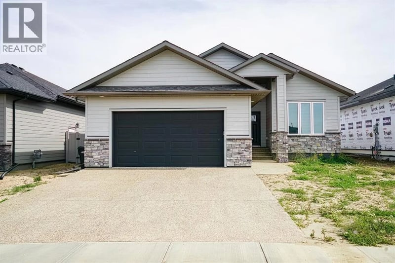 2517 65 Street, Camrose, Alberta, T4V5J6, Camrose, Alberta — photo 1 of 5