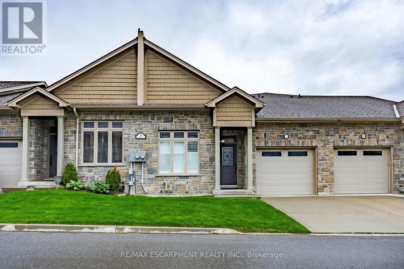 #7 5 Old Hamilton Road, Norfolk (Port Dover), Ontario, N0A1N7, Norfolk (Port Dover), Ontario — photo 1 of 5