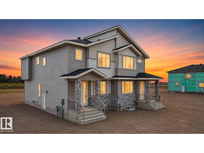452 Robinson Blvd NE, Leduc, Alberta, T9E1P8, Leduc, Alberta — photo 1 of 5