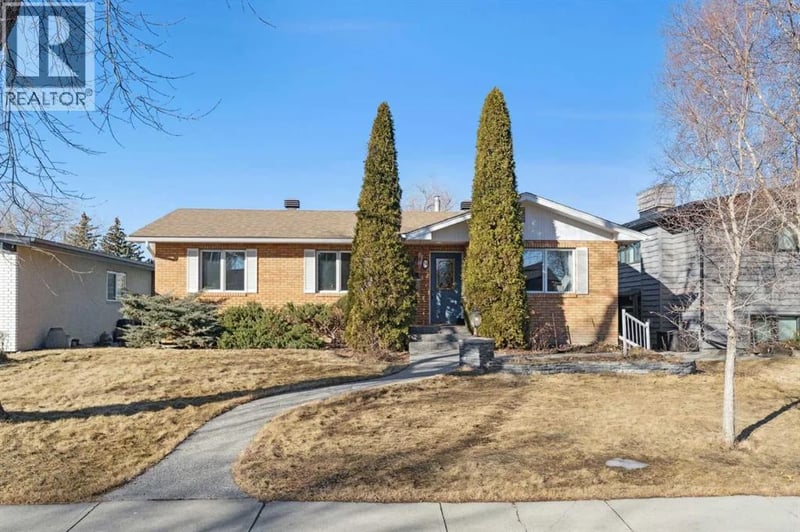34 Rosery Drive Northwest, Calgary, Alberta, T2K1L7, Calgary, Alberta — photo 1 of 5