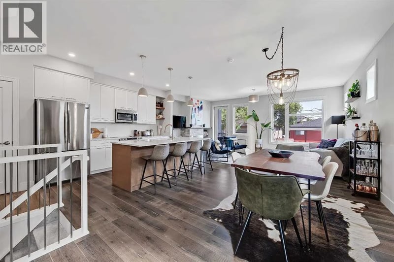 1936 25A Street Southwest, Calgary, Alberta, T3E1Y5, Calgary, Alberta — photo 1 of 5