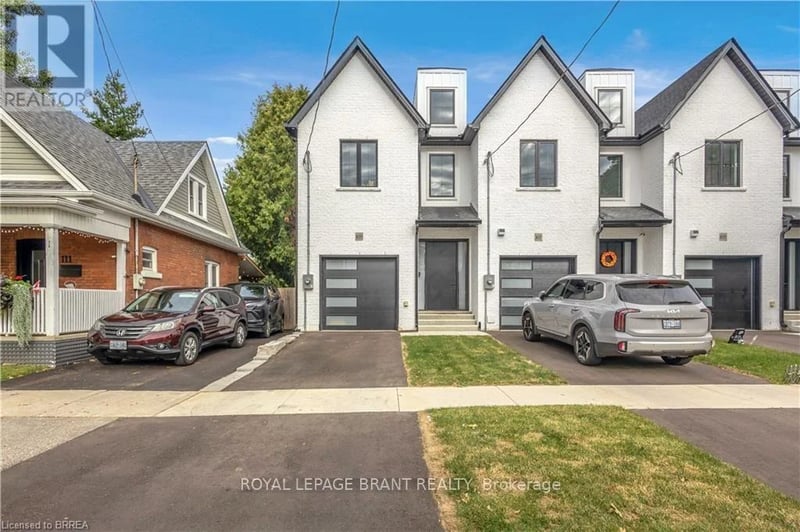 109 Winniett Street, Brantford, Ontario, N3T1N1, Brantford, Ontario — photo 1 of 5