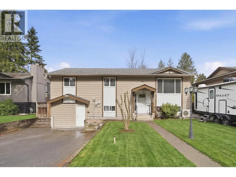 21139 COOK Avenue, Maple Ridge, British Columbia, V2X7P7, Maple Ridge, British Columbia — photo 1 of 5
