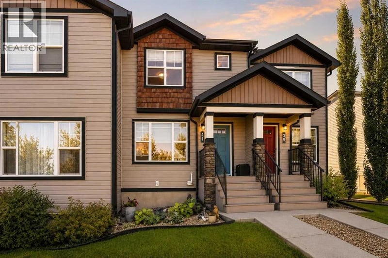 41 Crestview Boulevard, Sylvan Lake, Alberta, T4S0L6, Sylvan Lake, Alberta — photo 1 of 5