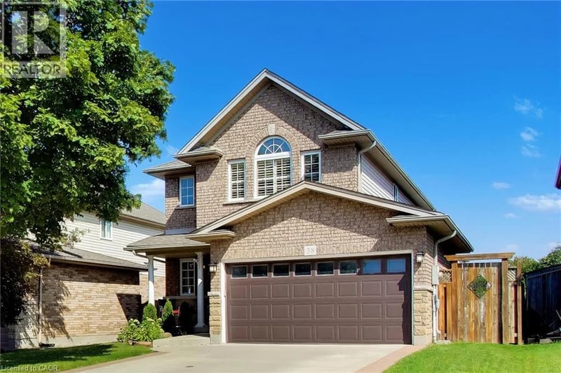 38 UDELL Way, Grimsby, Ontario, L3M5L3, Grimsby, Ontario — photo 1 of 5