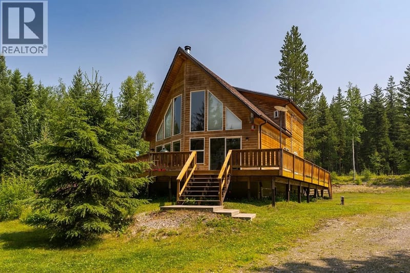 10050 ALPINE Drive, Prince George, British Columbia, V2N5W7, Prince George, British Columbia — photo 1 of 5