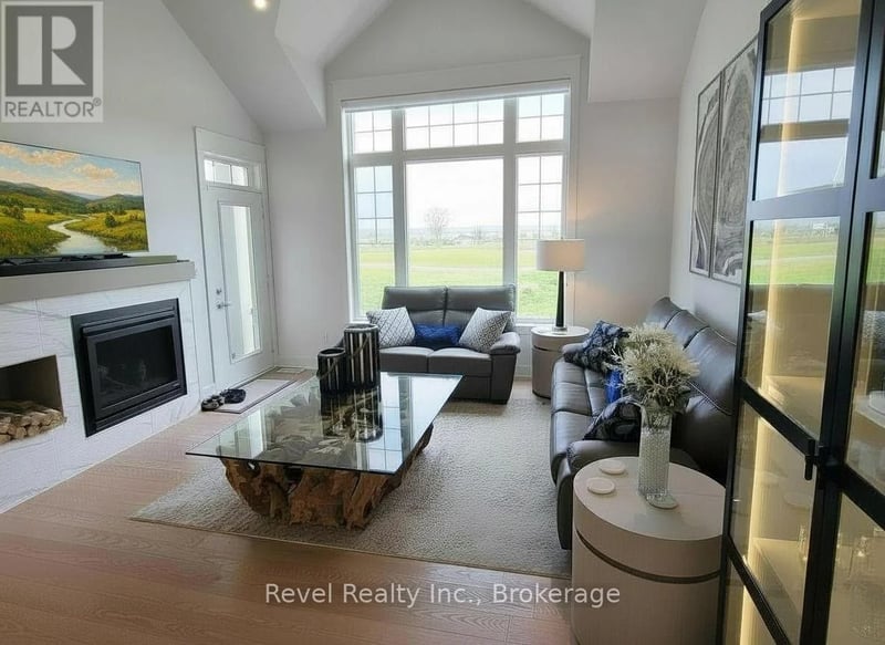 258 Ironwood Way, Georgian Bluffs, Ontario, N0H1S0, Georgian Bluffs, Ontario — photo 1 of 5
