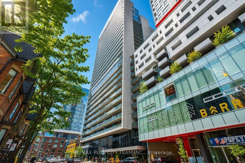 #311 330 Richmond Street West, Toronto (Waterfront Communities), Ontario, M5V0M4, Toronto (Waterfront Communities), Ontario — photo 1 of 5