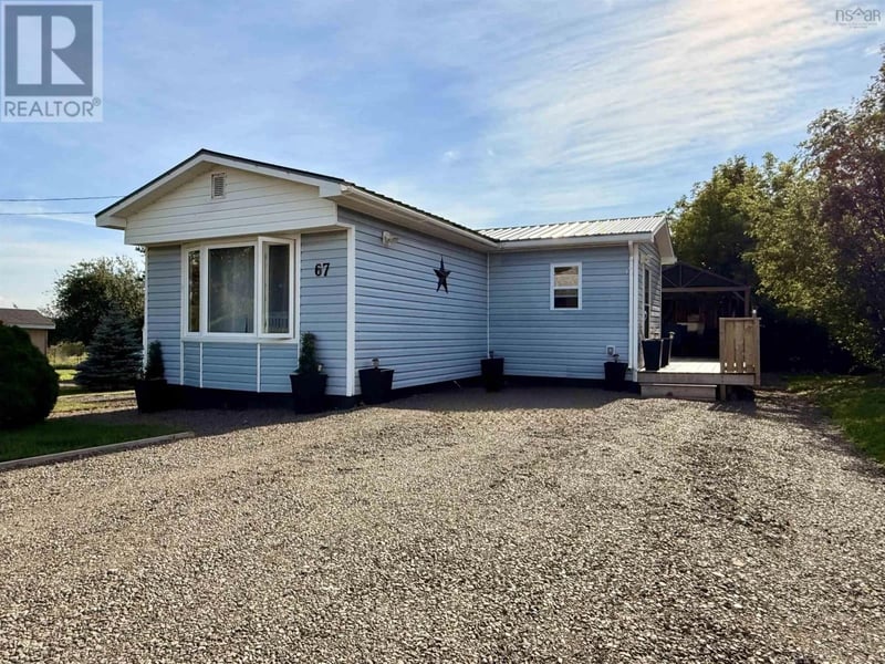 67 Pleasant Street, Springhill, Nova Scotia, B0M1X0, Springhill, Nova Scotia — photo 1 of 5