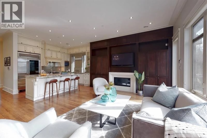 #Main Floor 3546 39 Avenue, Vancouver, British Columbia, V6N3A5, Vancouver, British Columbia — photo 1 of 5