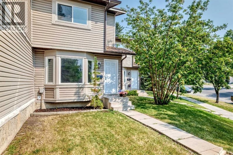 11 Falshire Terrace Northeast, Calgary, Alberta, T3J3B5, Calgary, Alberta — photo 1 of 5