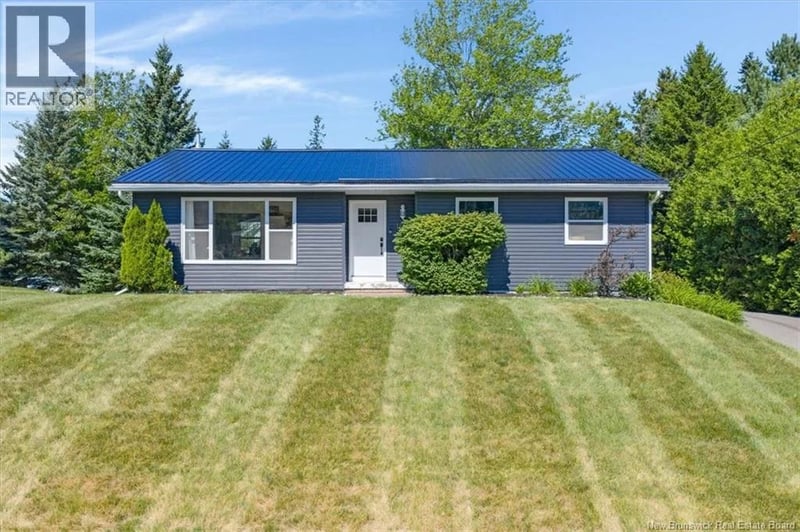 16 Brook Street, Quispamsis, New Brunswick, E2G1P3, Quispamsis, New Brunswick — photo 1 of 5