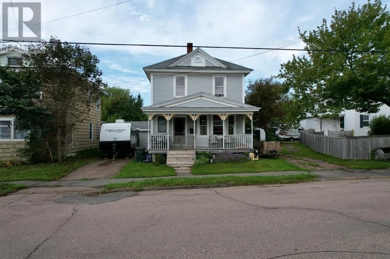 54 Prince Arthur Street, Amherst, Nova Scotia, B4H1W1, Amherst, Nova Scotia — photo 1 of 5