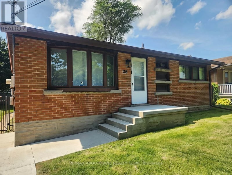 #Lower 26 Grandfield Street, Hamilton (Huntington), Ontario, L8T2H2, Hamilton (Huntington), Ontario — photo 1 of 5