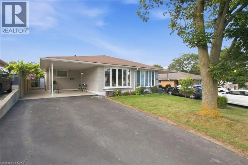 58 TINDALE Court, Hamilton, Ontario, L8K6C7, Hamilton, Ontario — photo 1 of 5