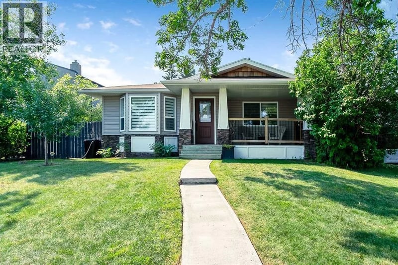 95 Hillgrove Crescent Southwest, Calgary, Alberta, T2V3K9, Calgary, Alberta — photo 1 of 5