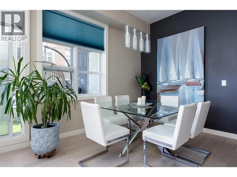 #107 1331 Ellis Street, Kelowna, British Columbia, V1Y1Z9, Kelowna, British Columbia — photo 1 of 5