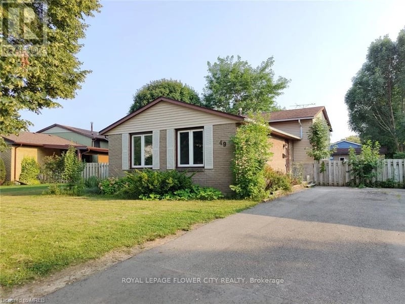 49 Mccrae Drive, Welland (N. Welland), Ontario, L3C6C9, Welland (N. Welland), Ontario — photo 1 of 5