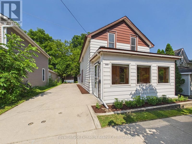 856 Olde Victoria Street, Kincardine, Ontario, N2Z2B6, Kincardine, Ontario — photo 1 of 5