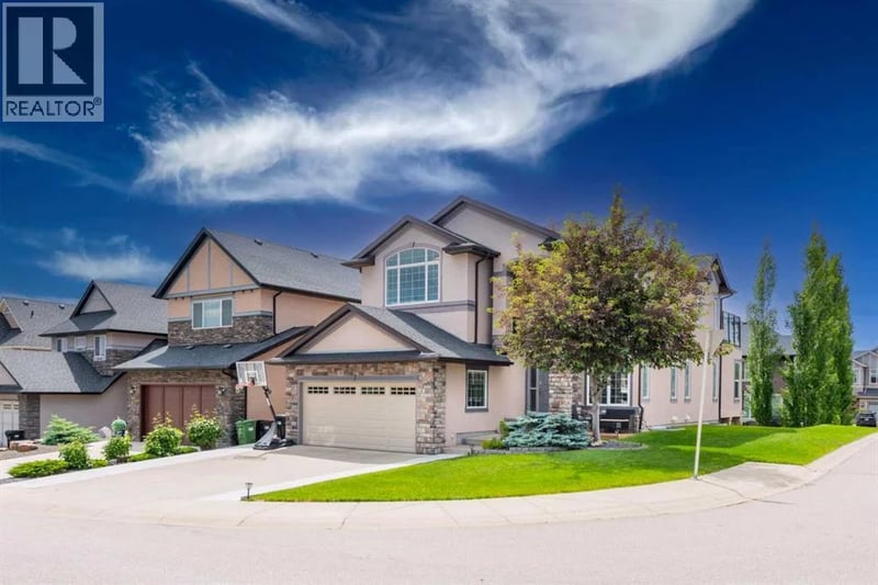 35 Aspen Stone Way Southwest, Calgary, Alberta, T3H0L6, Calgary, Alberta — photo 1 of 5