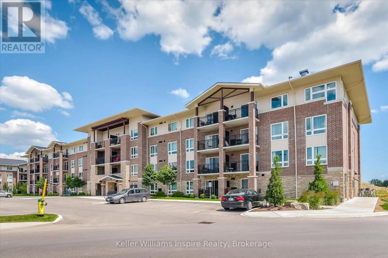 #107 103 Westminster Crescent, Centre Wellington (Fergus), Ontario, N1M0C6, Centre Wellington (Fergus), Ontario — photo 1 of 5