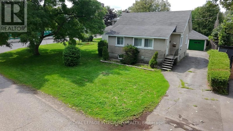 322 Kirchoffer Avenue, Ottawa, Ontario, K2A1Y3, Ottawa, Ontario — photo 1 of 4