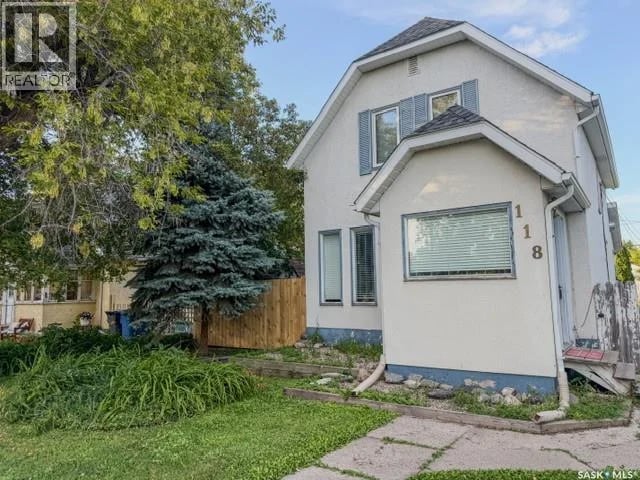 118 5th AVENUE W, Melville, Saskatchewan, S0A2P0, Melville, Saskatchewan — photo 1 of 5