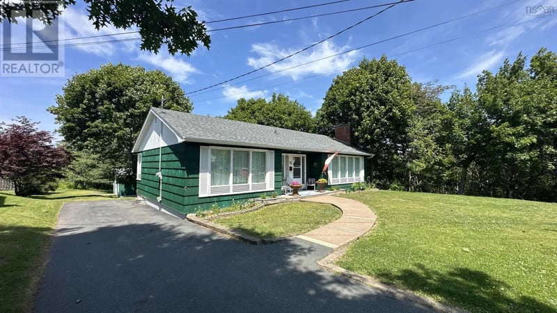63 Lane Avenue, Truro, Nova Scotia, B2N2N2, Truro, Nova Scotia — photo 1 of 5