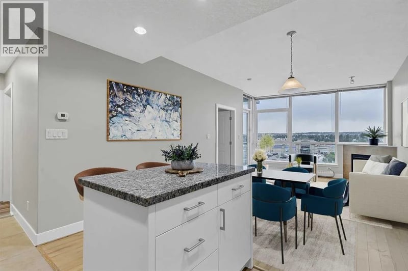 77 Spruce Place Southwest, Calgary, Alberta, T3C3X6, Calgary, Alberta — photo 1 of 5