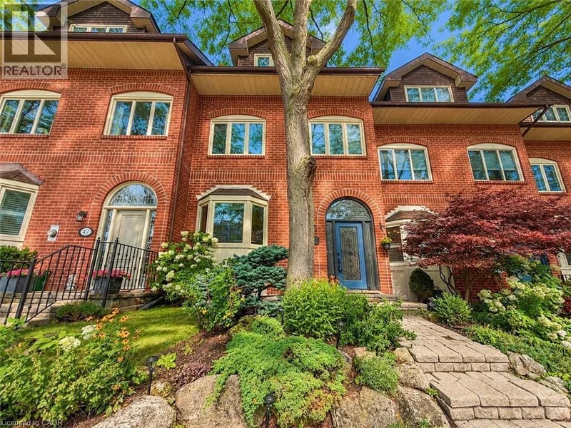 45 TRADEWIND Drive, Oakville, Ontario, L6L6K9, Oakville, Ontario — photo 1 of 5