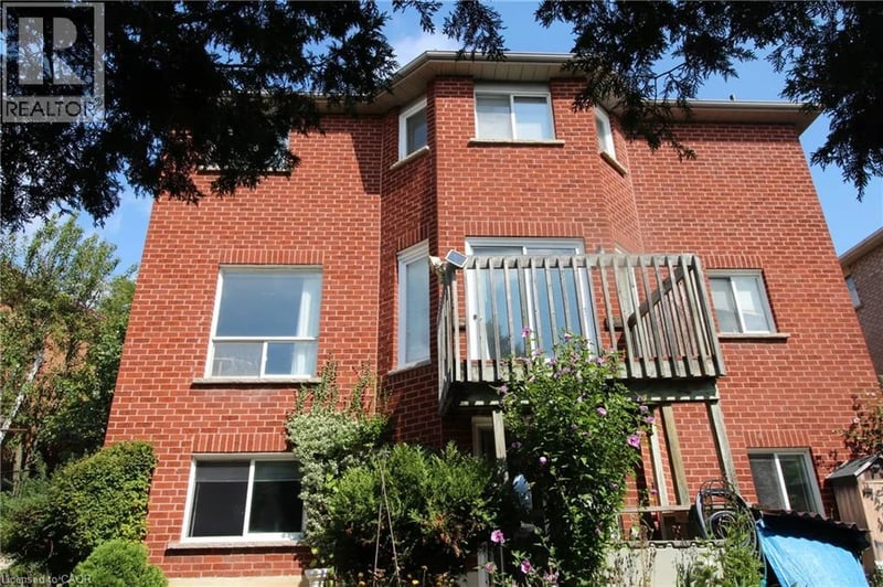 #BSMT 144 HUNTINGWOOD Avenue, Dundas, Ontario, L9H6X7, Dundas, Ontario — photo 1 of 5