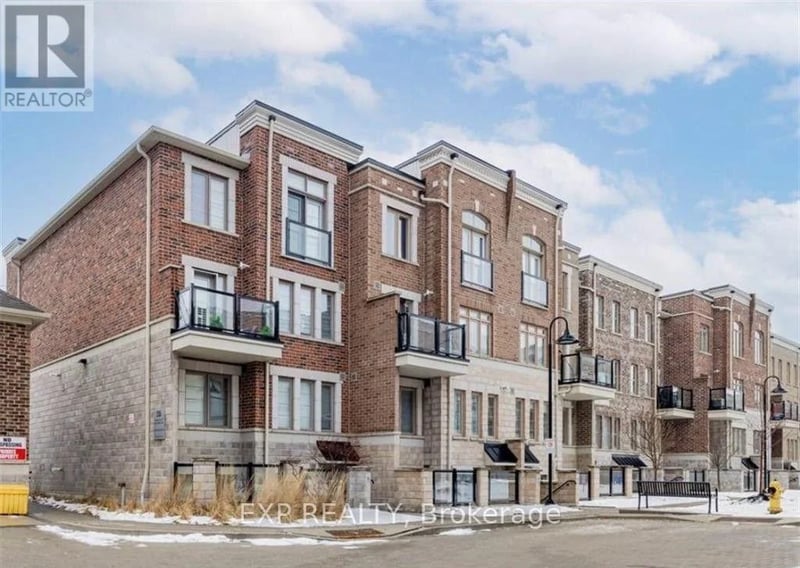 #203 2355 SHEPPARD Avenue West, Toronto (Humberlea-Pelmo Park), Ontario, M9M0E7, Toronto (Humberlea-Pelmo Park), Ontario — photo 1 of 5