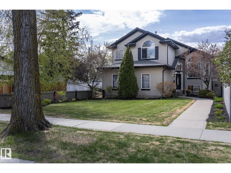 10416 148 ST NW, Edmonton, Alberta, T5N3G8, Edmonton, Alberta — photo 1 of 5