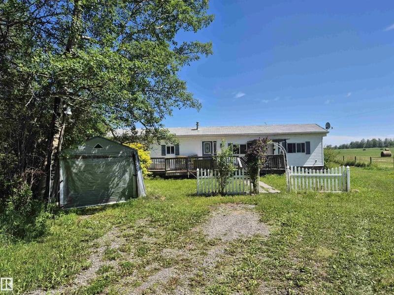 463051 RANGE ROAD 64, Rural Wetaskiwin County, Alberta, T0C0T0, Rural Wetaskiwin County, Alberta — photo 1 of 5