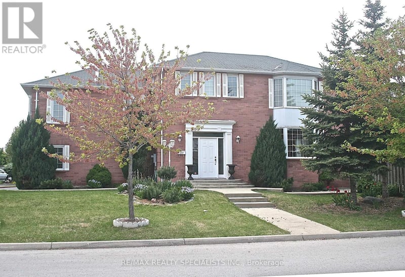 3157 Shadetree Drive, Mississauga (Meadowvale), Ontario, L5N6P3, Mississauga (Meadowvale), Ontario — photo 1 of 5