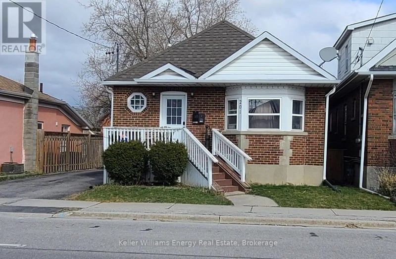 #BSMT 201 Celina Street, Oshawa (Central), Ontario, L1H4N7, Oshawa (Central), Ontario — photo 1 of 5