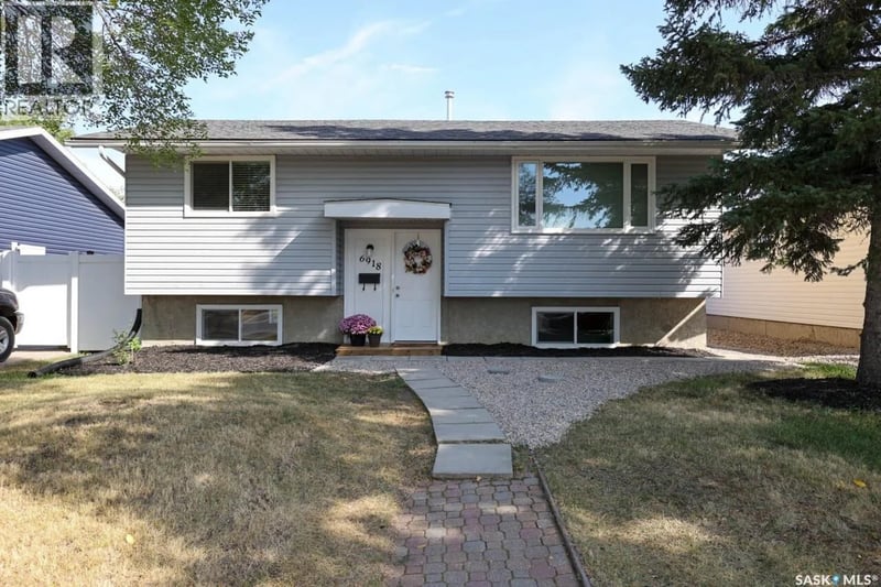 6918 1st AVENUE N, Regina, Saskatchewan, S4X1J2, Regina, Saskatchewan — photo 1 of 5