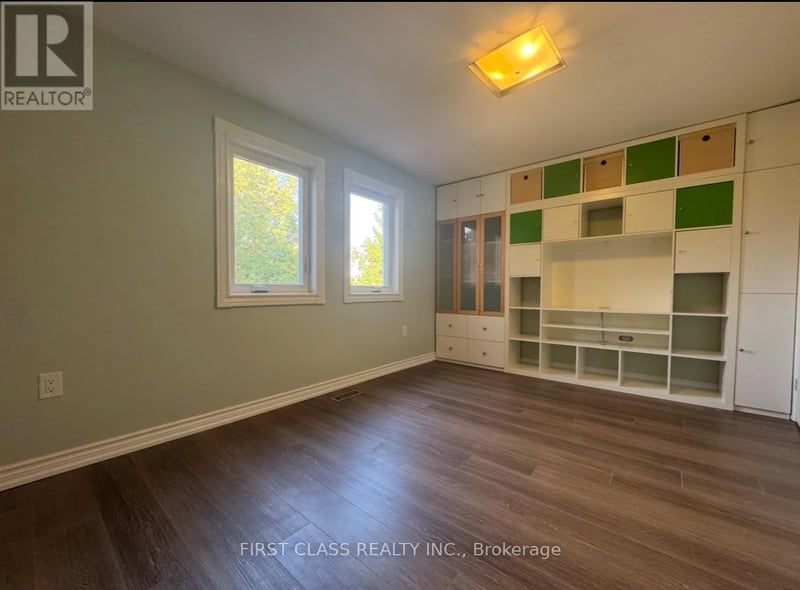 #master B 11 Markville Road, Markham (Markville), Ontario, L3R4V5, Markham (Markville), Ontario — photo 1 of 5