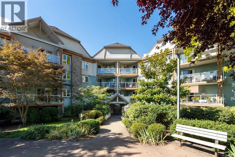 #103 494 Marsett Place, Saanich, British Columbia, V8Z7J1, Saanich, British Columbia — photo 1 of 5