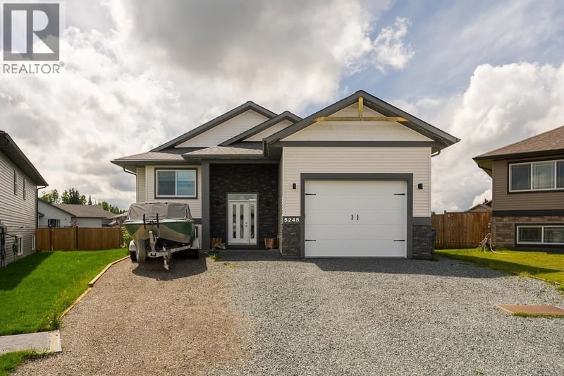 5245 GABLE Place, Prince George, British Columbia, V2K5A6, Prince George, British Columbia — photo 1 of 5