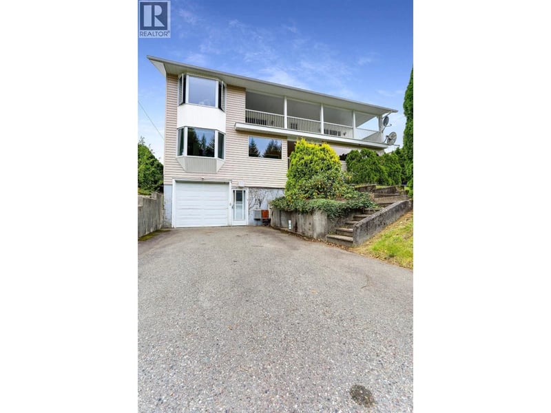 1270 ALBATROSS Avenue, Kitimat, British Columbia, V8C1P8, Kitimat, British Columbia — photo 1 of 5