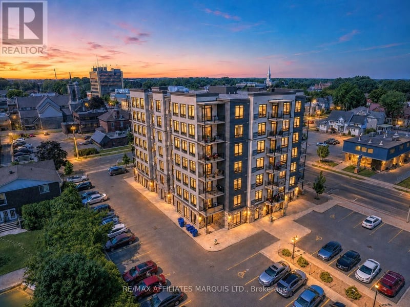 #401 108 Second Street East, Cornwall, Ontario, K6H3H1, Cornwall, Ontario — photo 1 of 5