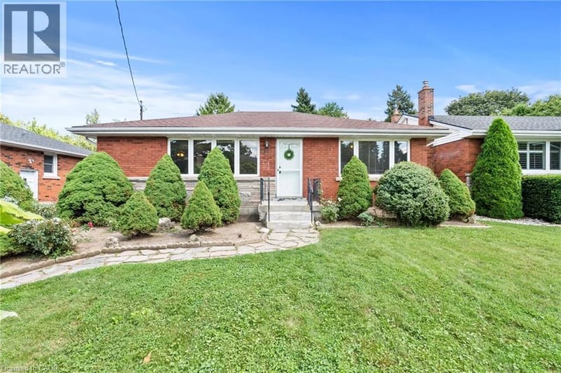 143 WEST 25TH Street, Hamilton, Ontario, L9C4X4, Hamilton, Ontario — photo 1 of 5