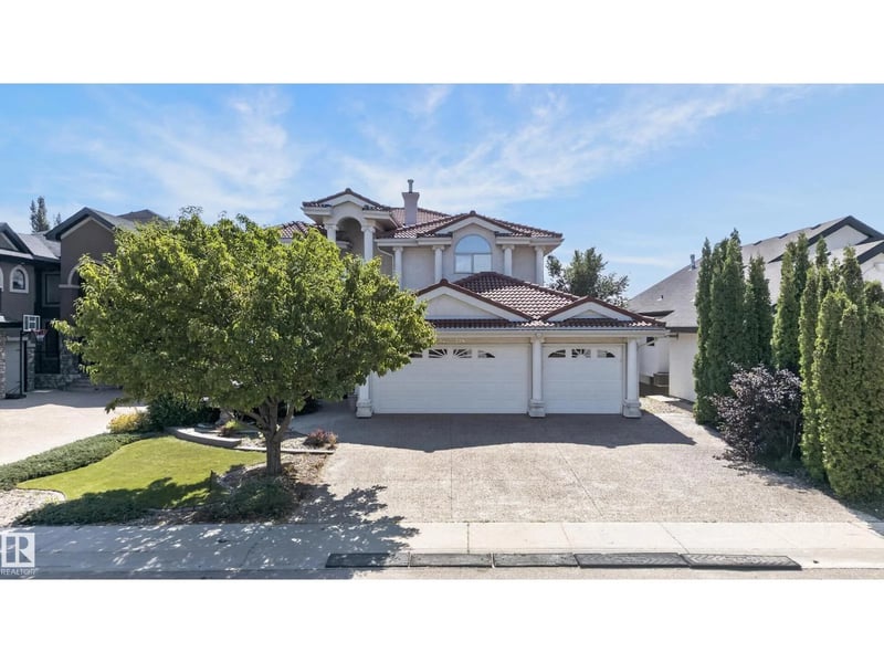 13527 158 AV NW, Edmonton, Alberta, T6V1S3, Edmonton, Alberta — photo 1 of 5