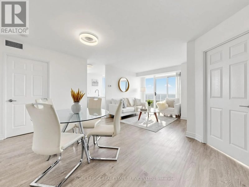 #3505 23 Hollywood Avenue, Toronto (Willowdale East), Ontario, M2N7L8, Toronto (Willowdale East), Ontario — photo 1 of 5
