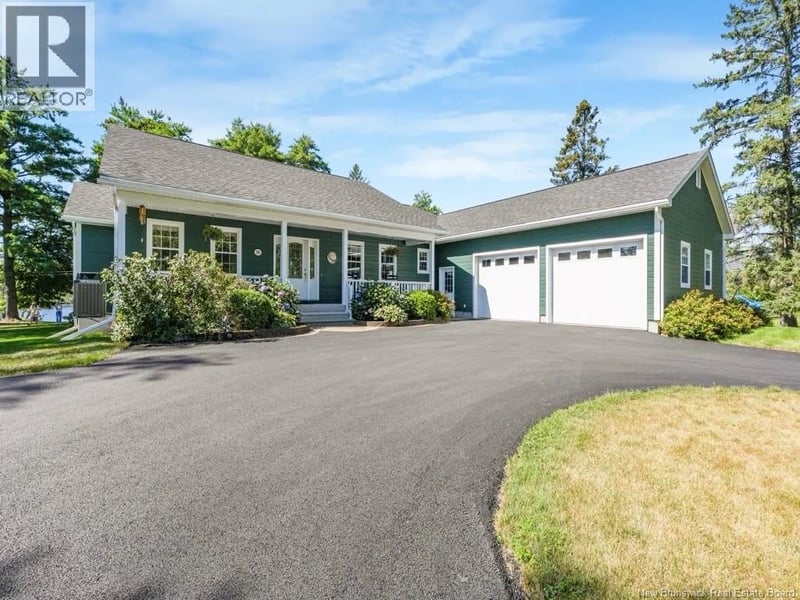209 Ross Terrace, Lower Saint Marys, New Brunswick, E3A8E5, Lower Saint Marys, New Brunswick — photo 1 of 5