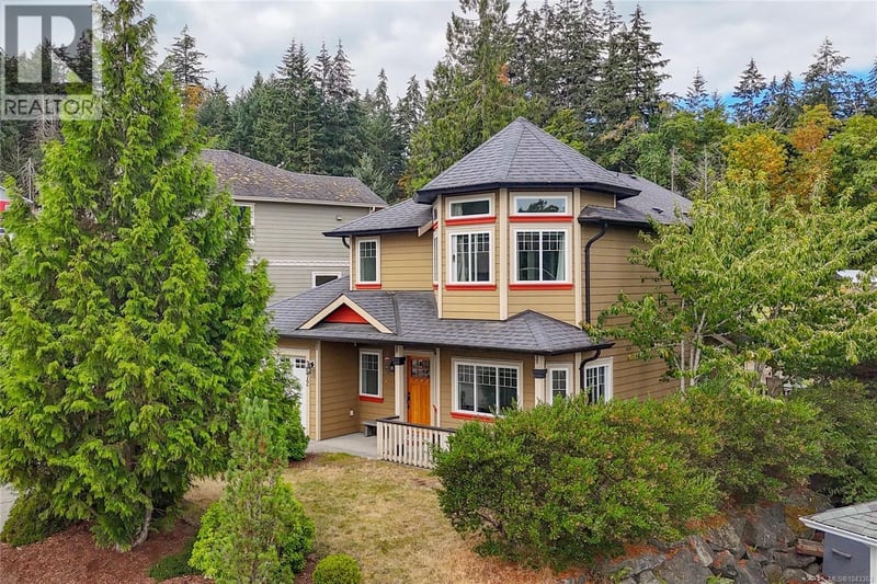 7972 Northview Drive, Crofton, British Columbia, V0R1R0, Crofton, British Columbia — photo 1 of 5