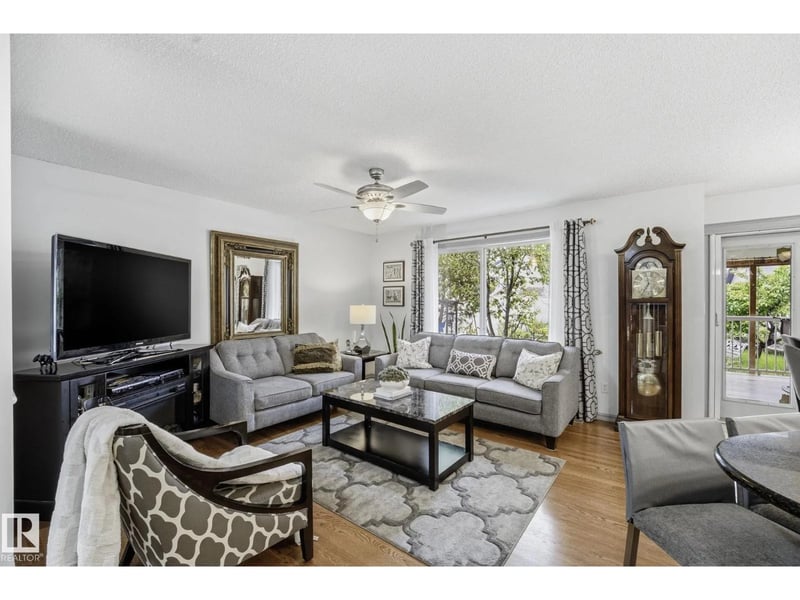 3231 28A AV NW, Edmonton, Alberta, T6T1T1, Edmonton, Alberta — photo 1 of 5