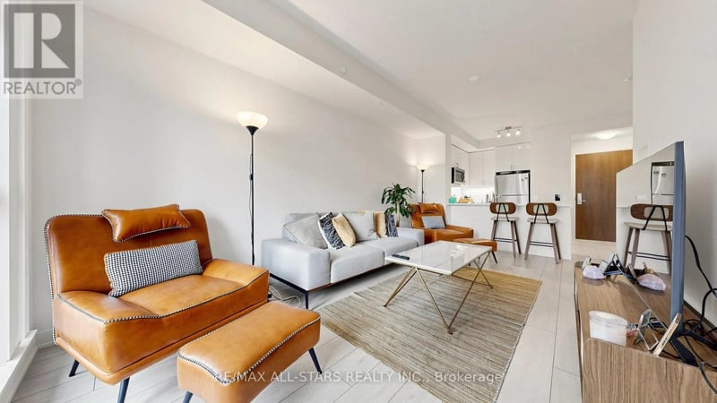 #1609 4955 Yonge Street, Toronto (Willowdale East), Ontario, M2N0L8, Toronto (Willowdale East), Ontario — photo 1 of 5