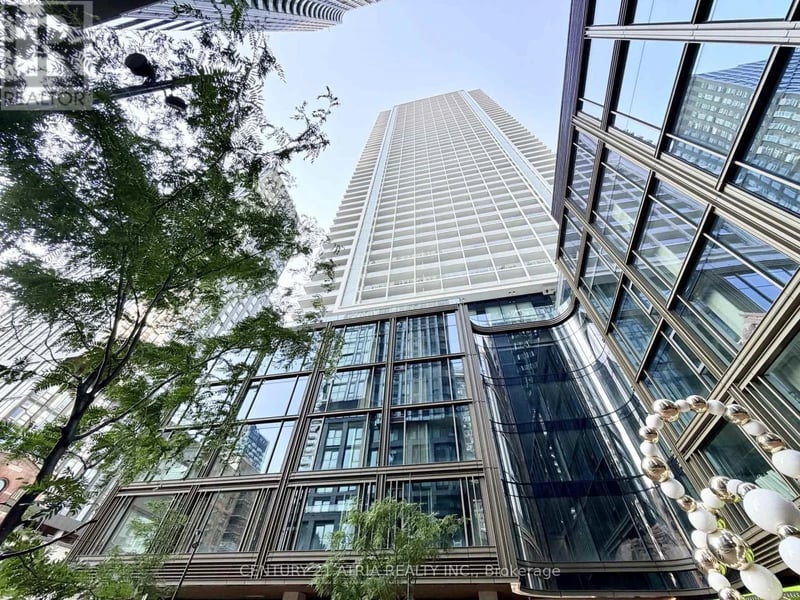 #2108 88 Queen Street East, Toronto (Church-Yonge Corridor), Ontario, M5C0B6, Toronto (Church-Yonge Corridor), Ontario — photo 1 of 5